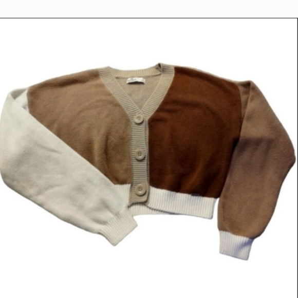 Hollister Crop Knit Cardigan Button up Relaxed Sweater - Picture 3 of 9